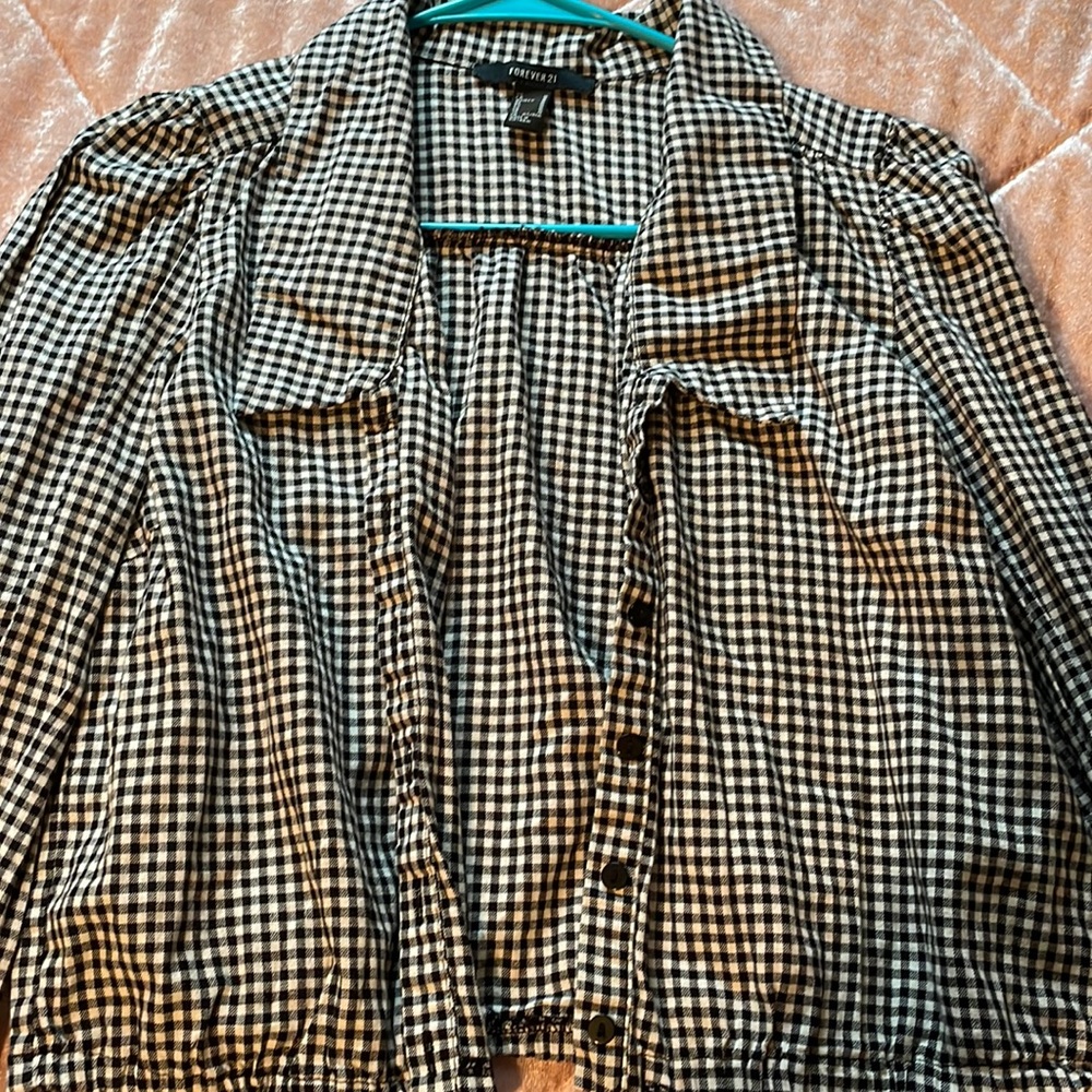 F21 B&W Plaid Button Down Shirt
